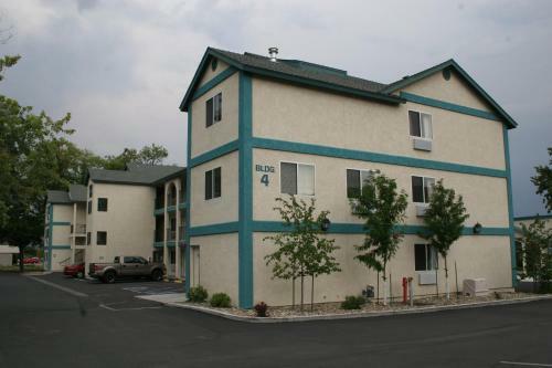 Carson City Plaza Hotel