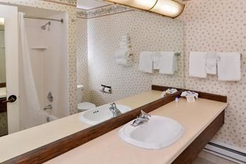 Hotel Americas Best Value Gold Country Inn & Casino