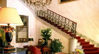 Hotel Chateau De Divonne
