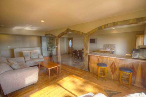 Tyner Way Holiday Home