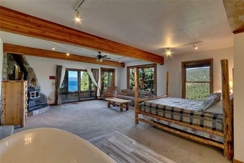 Lookout Lodge