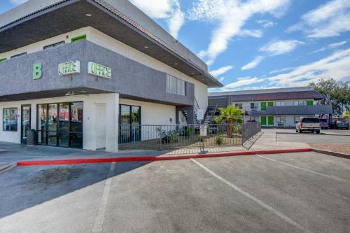 Motel Siegel Slots And Suites
