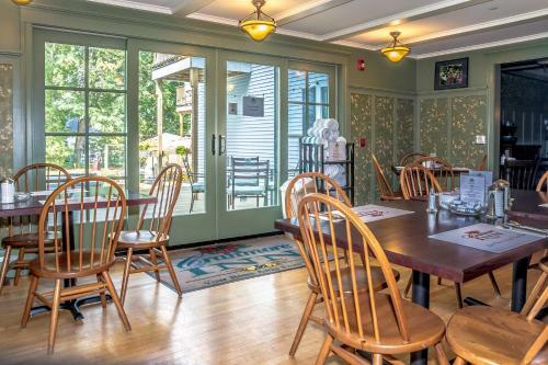 Cranmore Inn Bed And Breakfast