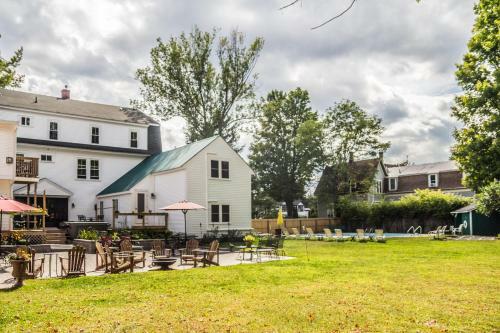 Cranmore Inn Bed And Breakfast