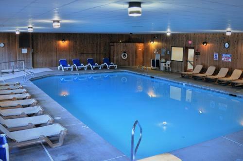 Hotel Fox Ridge - A Red Jacket Resort