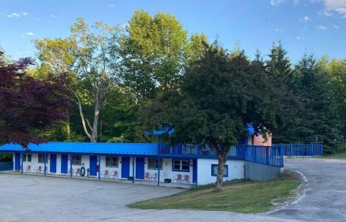 Carriage Motel