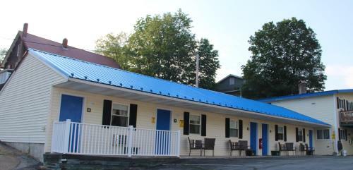 Carriage Motel