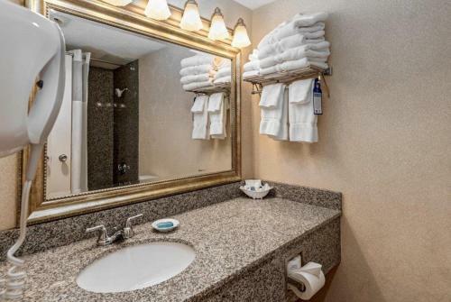 Best Western Plus Portsmouth Hotel & Suites
