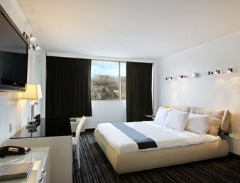 Meadowlands View Hotel