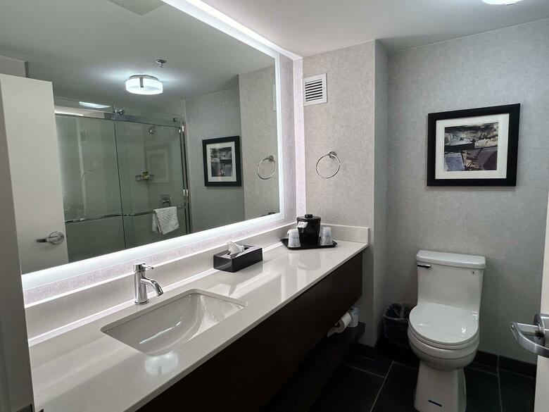 Hotel Meadowlands River Inn