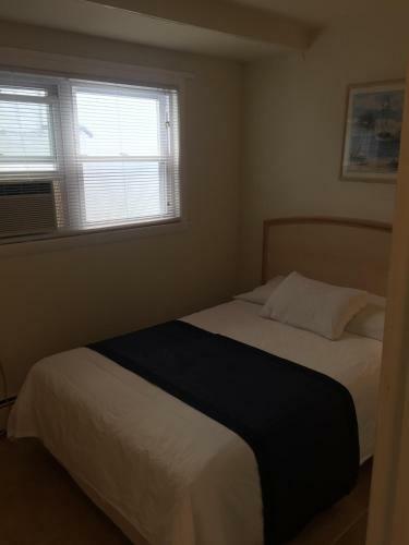 Blue Diamond Motel