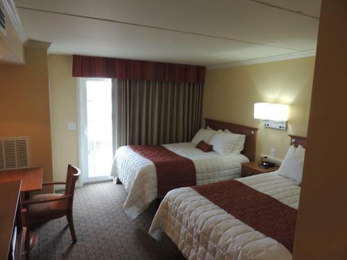 Fleur De Lis Beach Motel