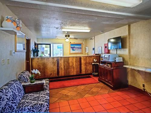 Hostal The Ambassador Inn