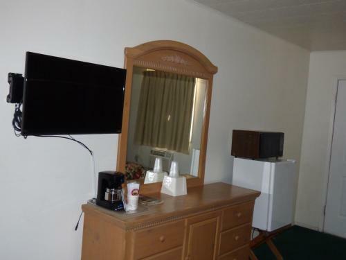 Chaparral Motel
