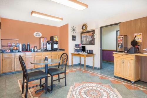 Motel Super 8 Deming