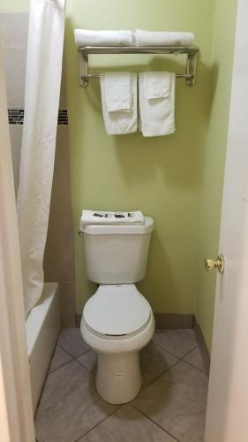 Motel America's Best Value Inn Roswell