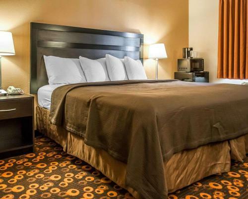 Hotel Econo Lodge Inn & Suites Santa Fe