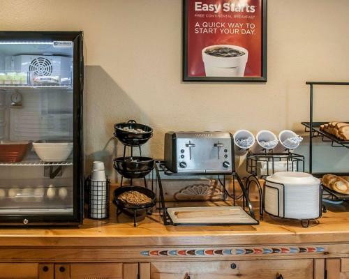 Hotel Econo Lodge Inn & Suites Santa Fe