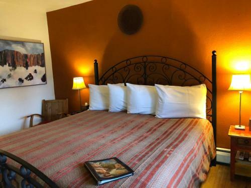 Casa Cuma Bed & Breakfast