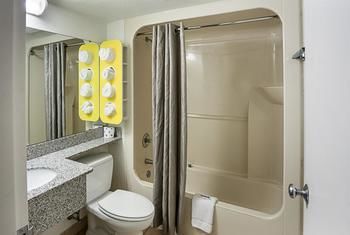 Motel 6 Binghamton