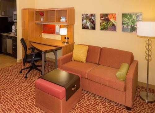 Hotel Towneplace Suites Buffalo Airport