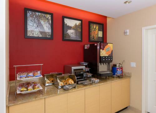 Hotel Towneplace Suites Buffalo Airport