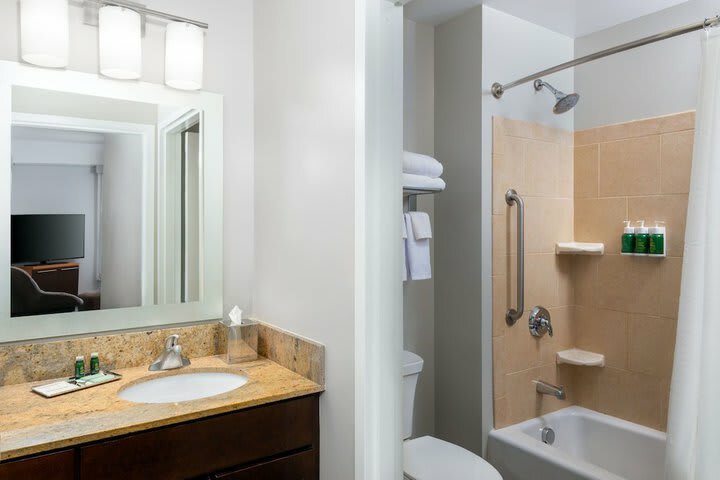 Hotel Towneplace Suites Buffalo Airport