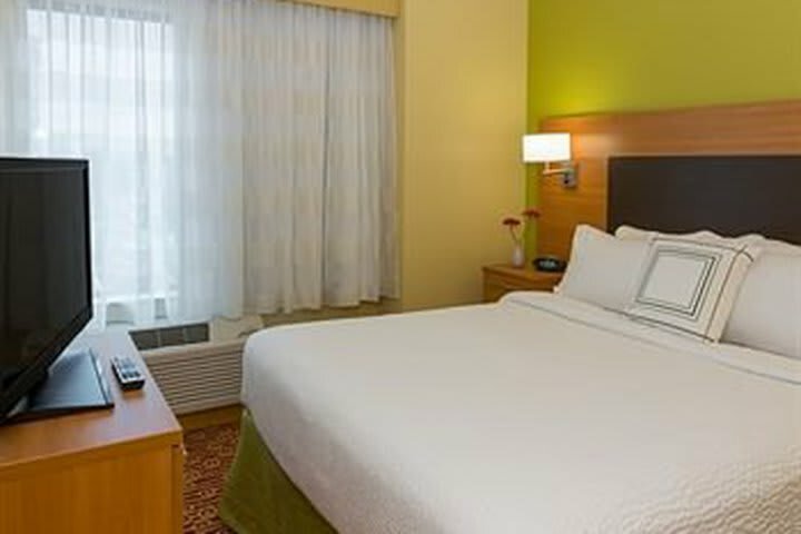 Hotel Towneplace Suites Buffalo Airport