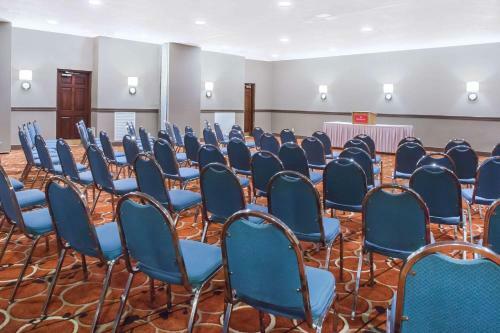 Hotel Ramada Ithaca