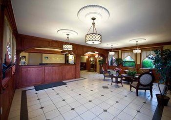 Hotel Quality Inn Near Destiny Usa