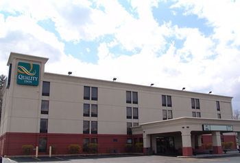 Hotel Quality Inn Near Destiny Usa