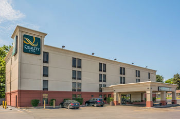 Hotel Quality Inn Near Destiny Usa