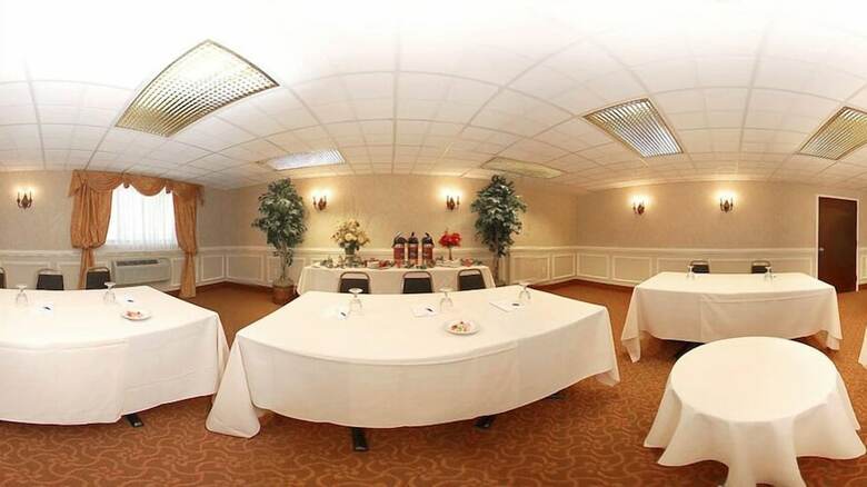 Hotel Doubletree By Hilton Nanuet