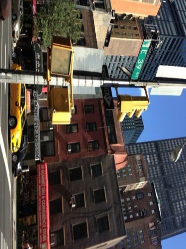 Studio Apartment - 39th Street