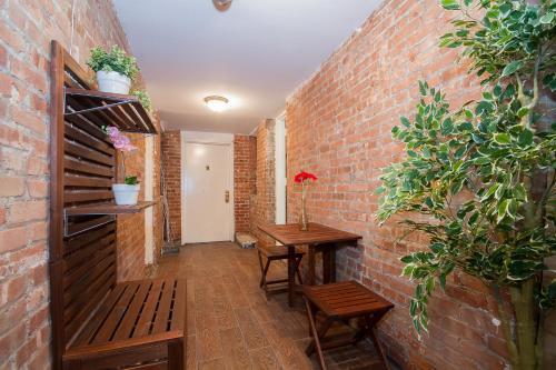 Luxurious Three Bedroom Apartment