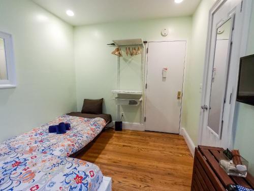 New York Apartments
