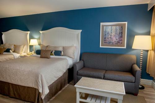 Watkins Glen Harbor Hotel