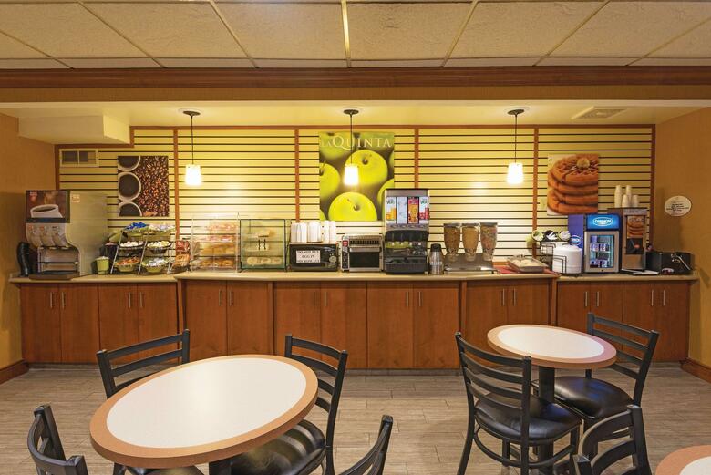Hotel La Quinta Inn Buffalo Airport