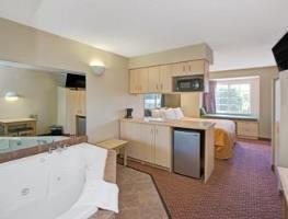 Hotel Microtel Inn & Suites By Wyndham Burlington
