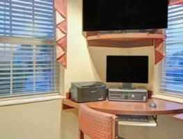 Hotel Microtel Inn & Suites By Wyndham Burlington