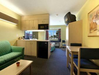 Hotel Microtel Inn & Suites By Wyndham Carolina Beach