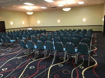 Ramada Hotel Charlotte Airport & Conference Center