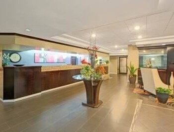 Ramada Hotel Charlotte Airport & Conference Center