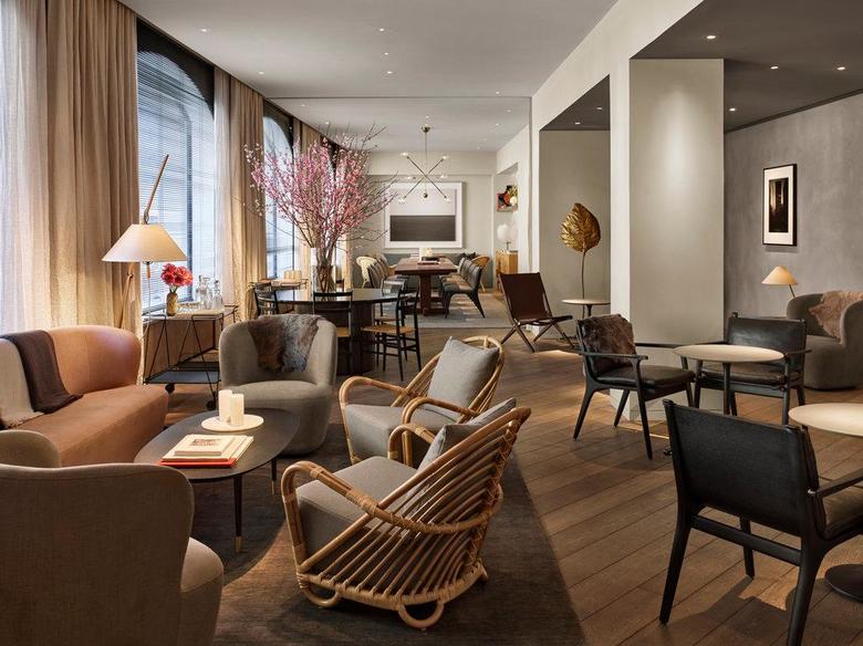 Hotel 11 Howard