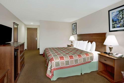 Hotel Days Inn By Wyndham Greensboro Nc