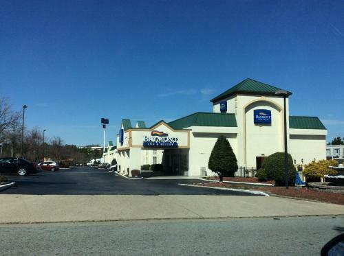 Hotel Baymont Inn & Suites - Greensboro