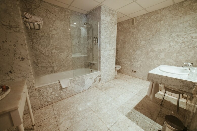 Hotel Barcel� Le�n Conde Luna