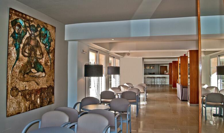 Hotel Apolo