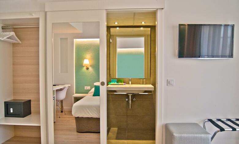 Hotel Apolo