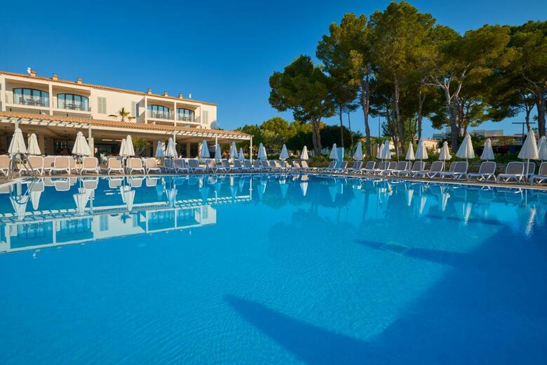 Aparthotel Protur Floriana Resort